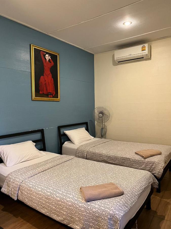 曼谷 蓝唱旅馆酒店 外观 照片