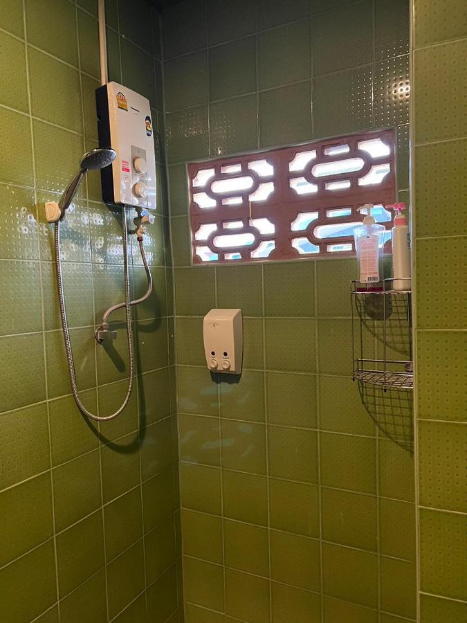 曼谷 蓝唱旅馆酒店 外观 照片
